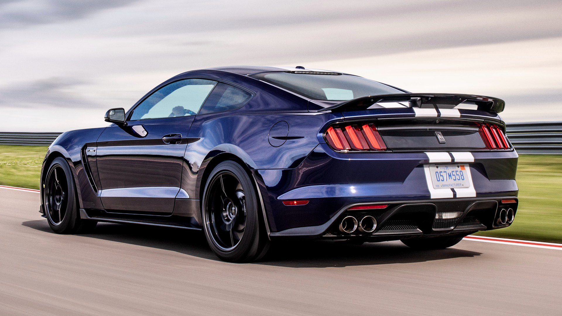 Hd 16 - - Shelby Gt350 Ford Mustang 2018 , HD Wallpaper & Backgrounds