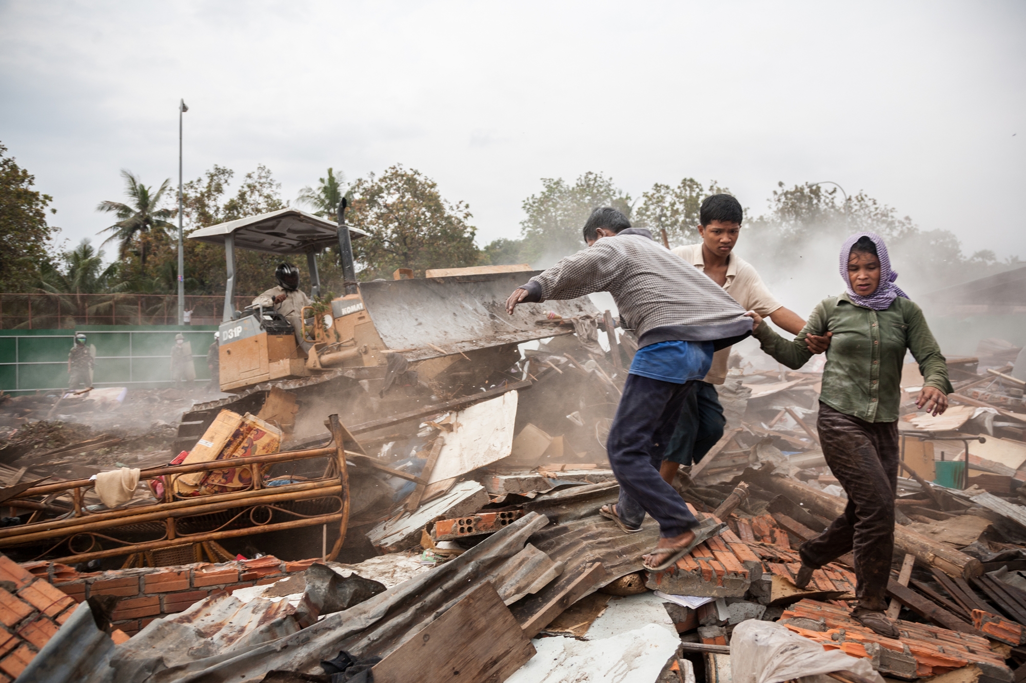 Cambodia Evictions , HD Wallpaper & Backgrounds