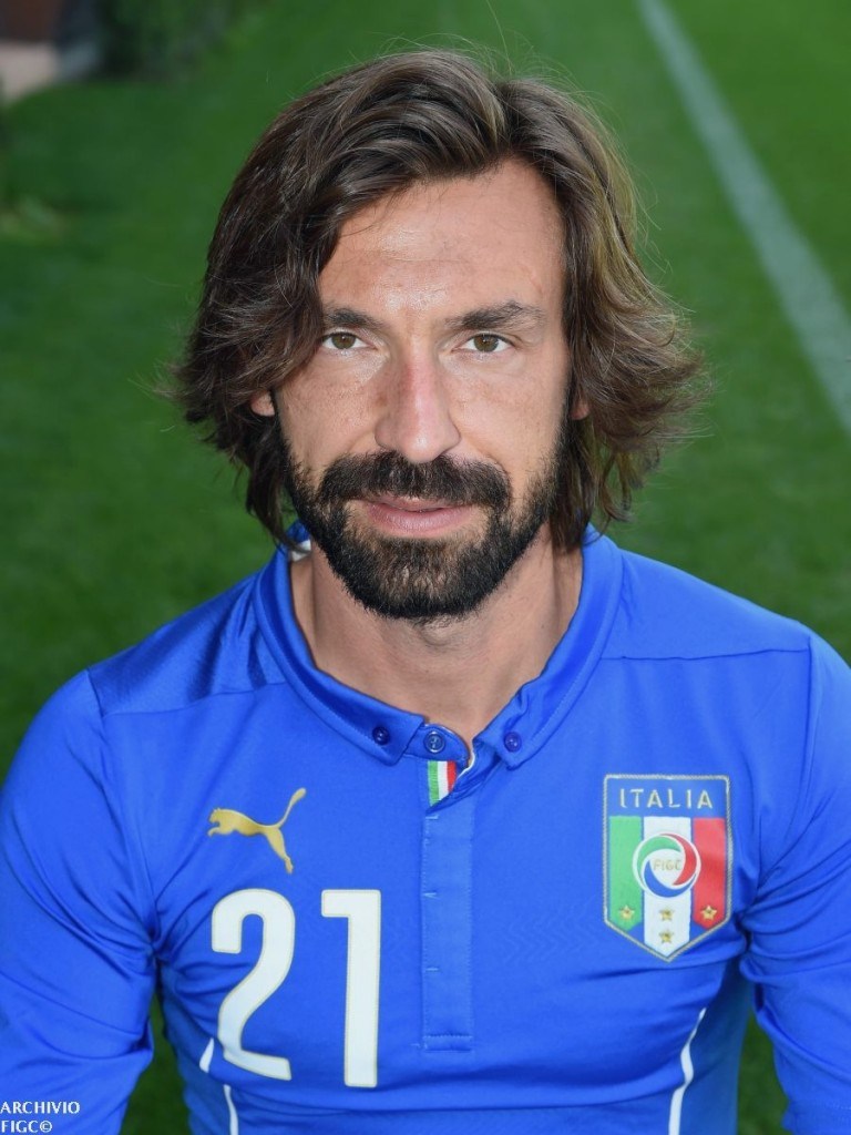 Andrea Pirlo Wallpapers For Iphone Weneedfun - Andrea Pirlo Italia , HD Wallpaper & Backgrounds