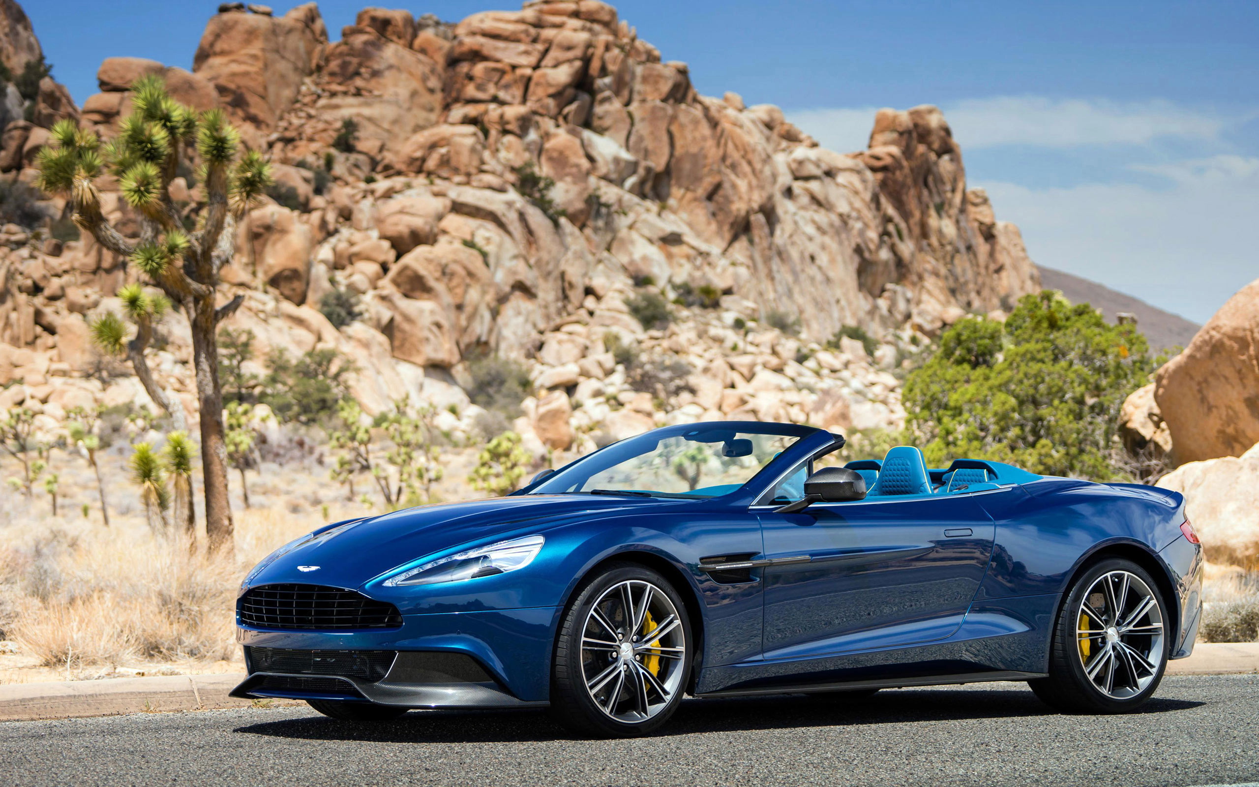 Aston Martin Vanquish Hd Wallpaper , HD Wallpaper & Backgrounds