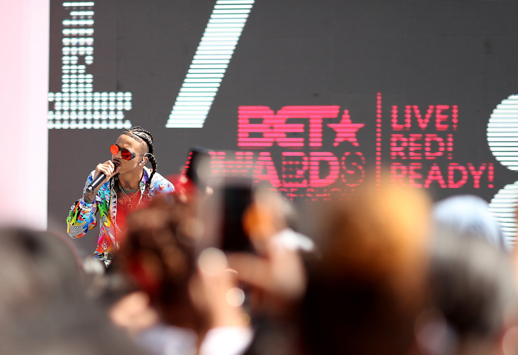 August Alsina 2017 Bet Awards - Crowd , HD Wallpaper & Backgrounds