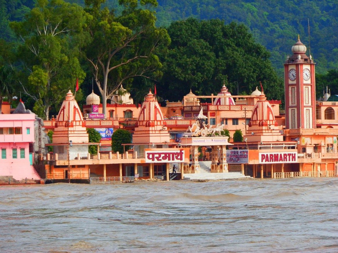 Paramarth Niketan Haridwar, Rishikesh, Peaceful Places, - River , HD Wallpaper & Backgrounds