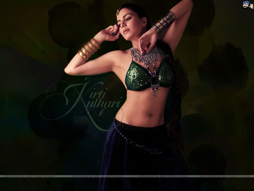 Download Full Wallpaper - Hot Sexy Kirti Kulhari , HD Wallpaper & Backgrounds