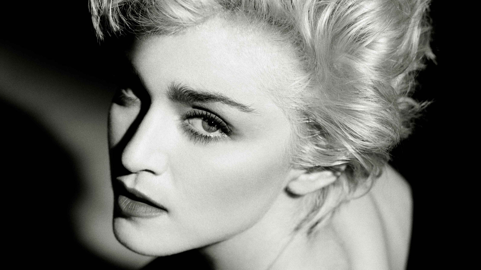 Madonna Hd Wallpaper - Madonna Hd , HD Wallpaper & Backgrounds