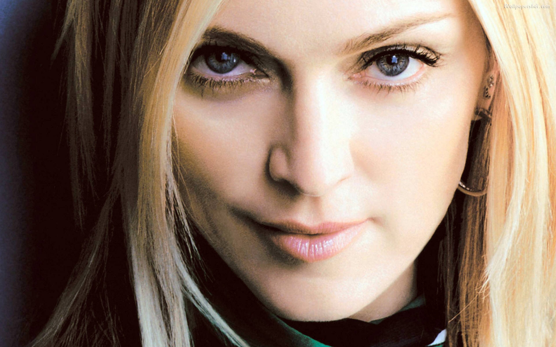 Madonna Close Up - Madonna Eyes , HD Wallpaper & Backgrounds