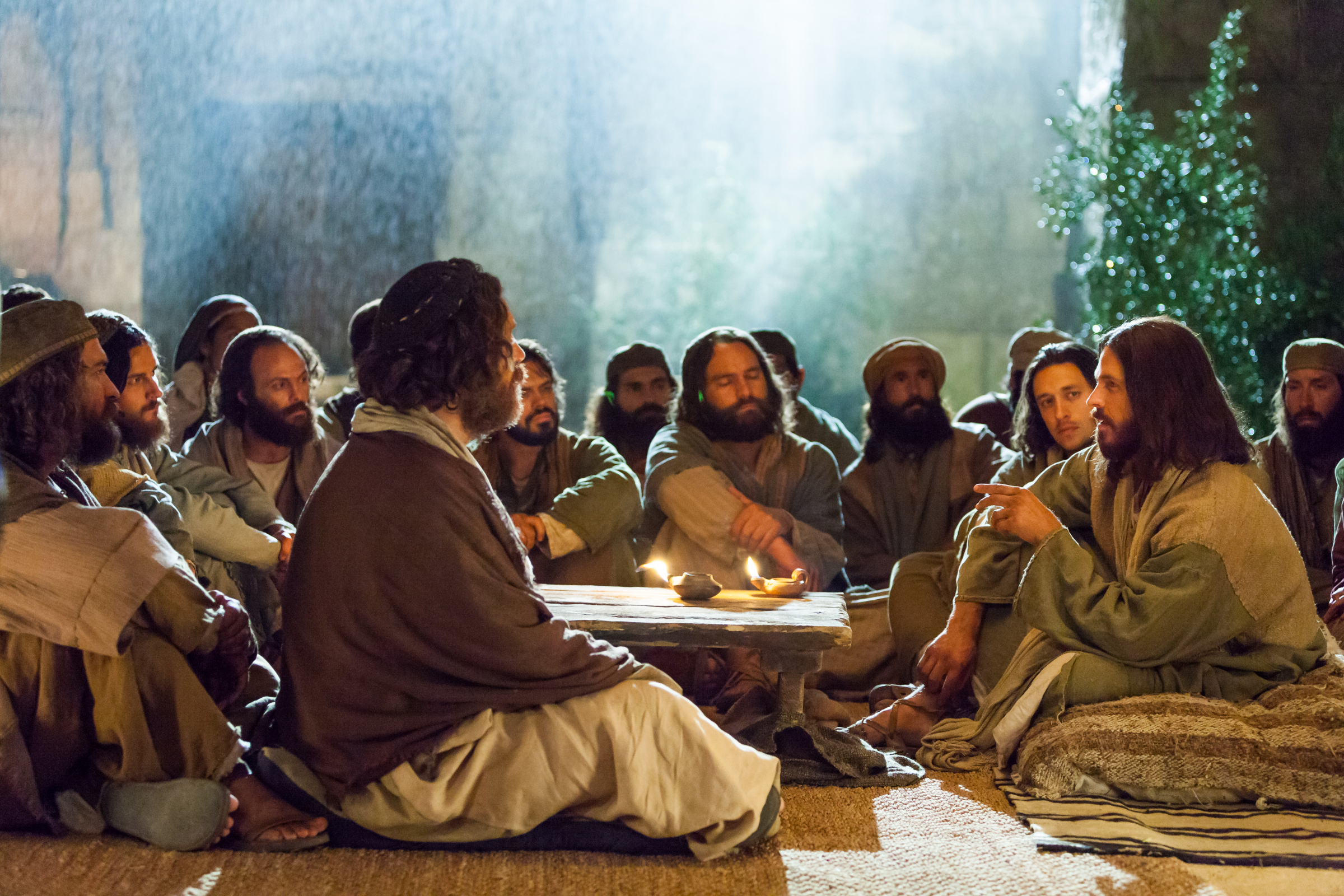 Gospel Media - Jesus Teaching At Table , HD Wallpaper & Backgrounds