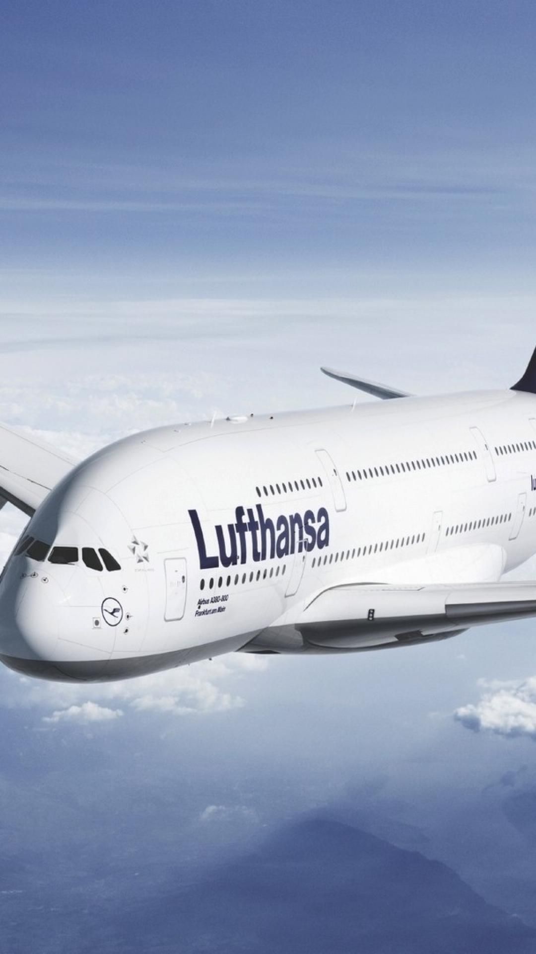 Clouds Aircraft Air Skyscapes Lufthansa Wallpaper - Iphone Aircraft Wallpaper Hd , HD Wallpaper & Backgrounds