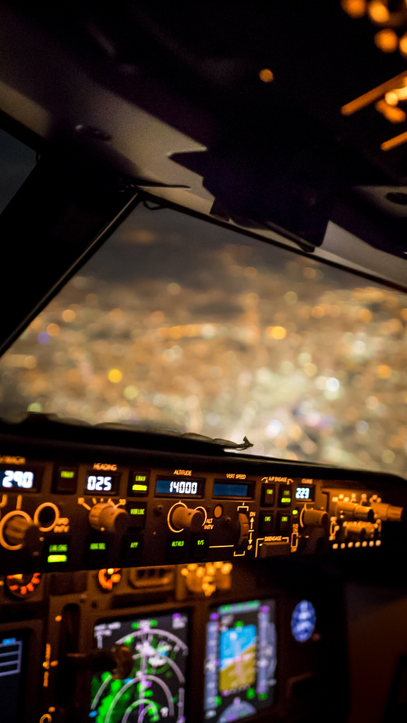 Boeing 737 Aircraft Aviation Cockpit View Wallpaper - Cockpit Wallpaper For Phone , HD Wallpaper & Backgrounds