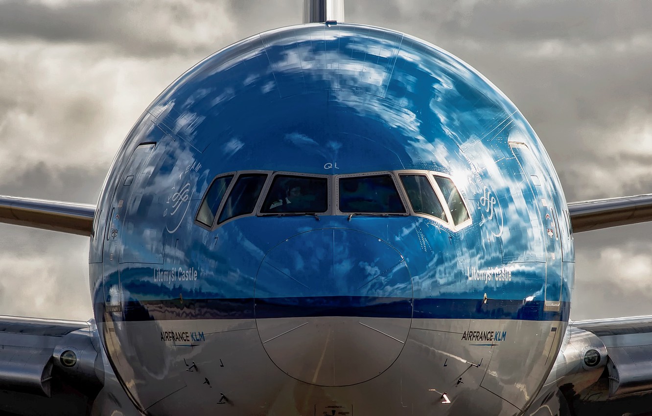 Photo Wallpaper Boeing, A Passenger Plane, 777-200er, - Klm Boeing , HD Wallpaper & Backgrounds