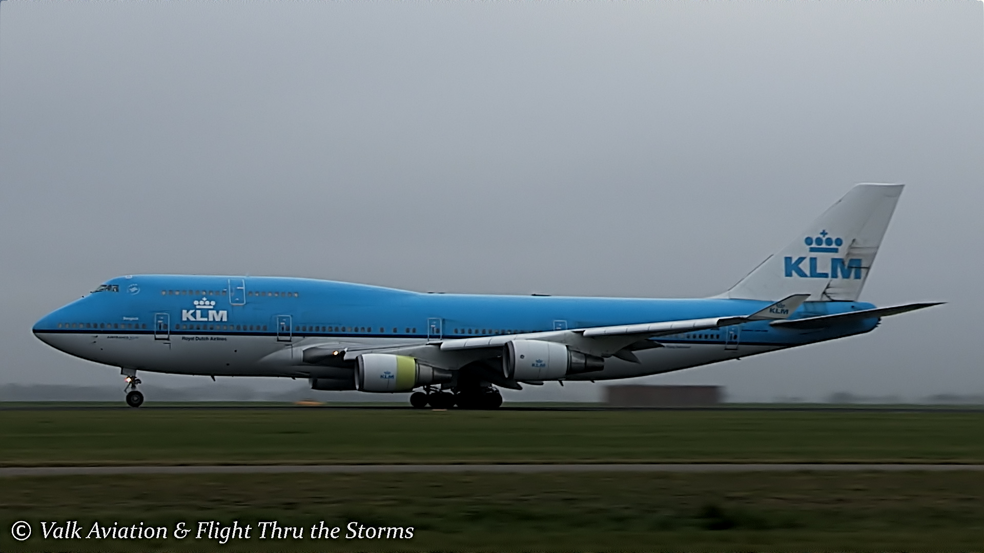 Boeing 747 амстердам. KLM 747-400. Boeing 747-400 KLM. B747-400 KLM. Боинг 747 last Flight.