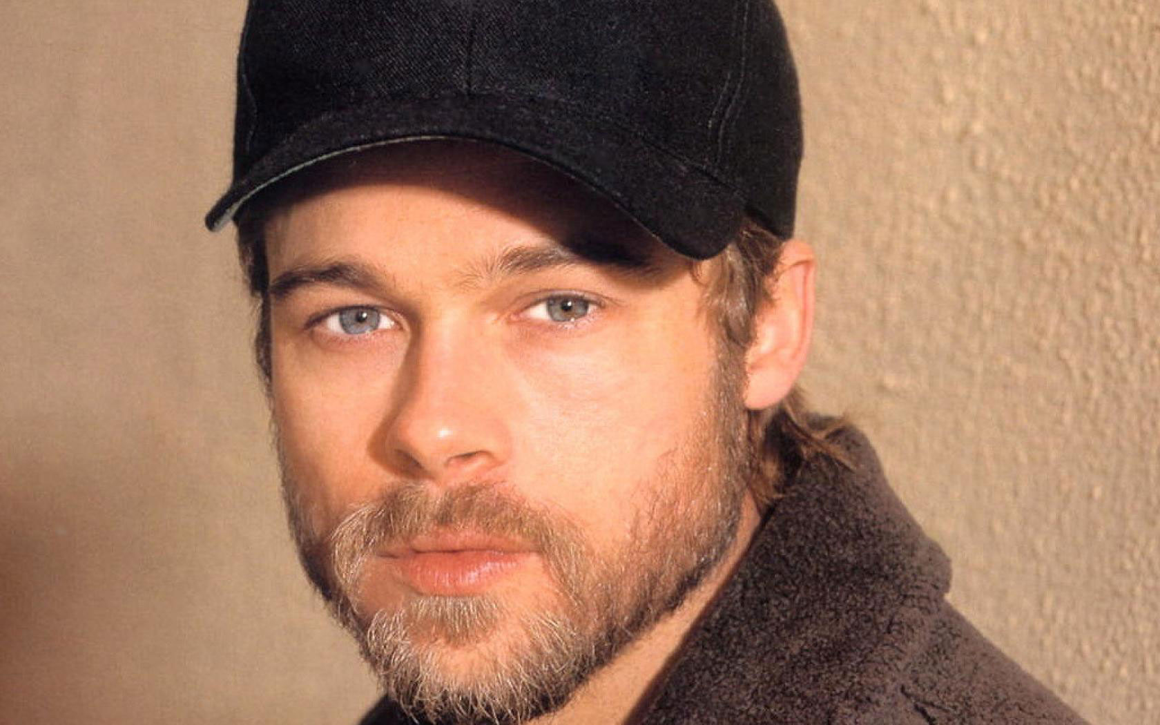 Download Original - Brad Pitt Beard Hat , HD Wallpaper & Backgrounds